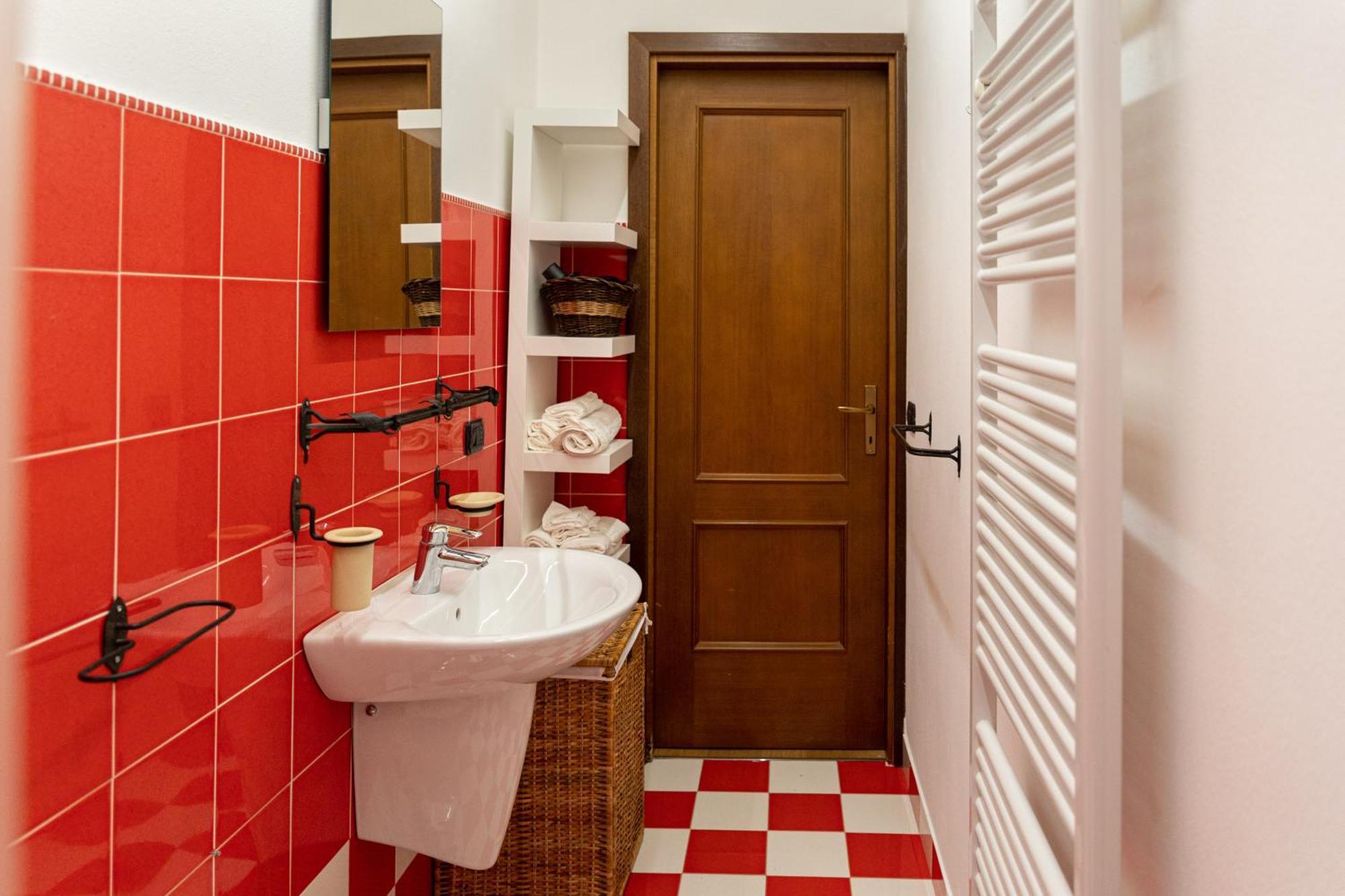 Magico Loft Nel Centro Storico Apartment Toscolano Maderno Exterior photo